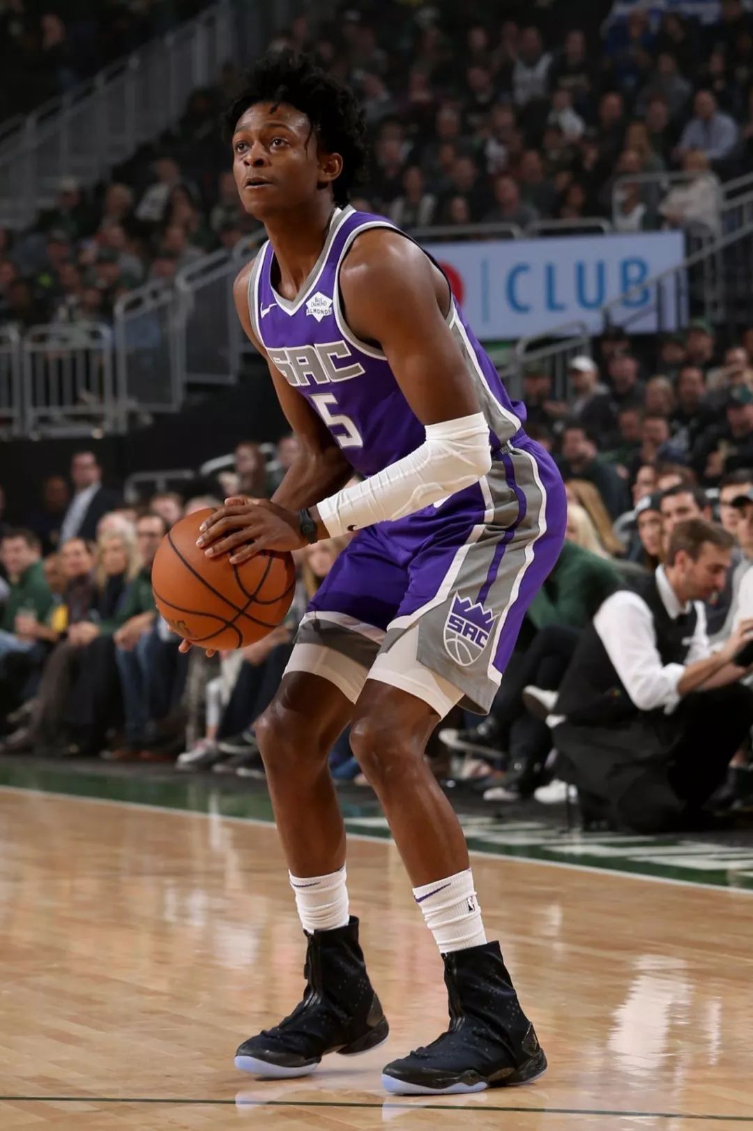 们代表了三 们代表了三