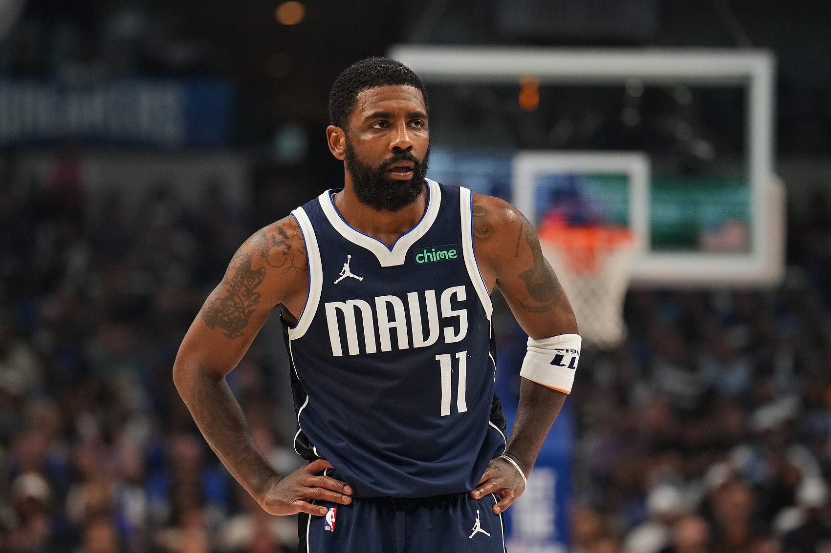 这桩事件反 这桩事件反